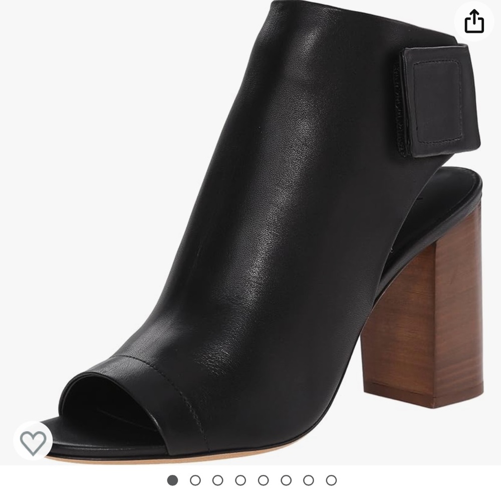 Vince Faye Black Leather size 8 ( 38)